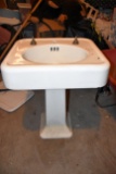 Cast Iron Pedestal Sink, Pick Up Only