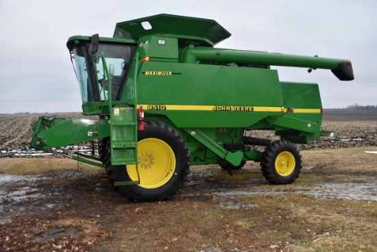 1998 John Deere 9510 Maximizer Combine, 2WD, 2,111 Separator Hours, 3,229 Engine Hours, 18.4x38 Dual