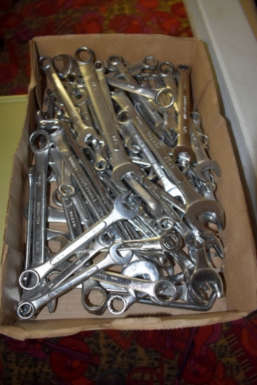 Large Assortment Of Standard Combination Wrenches