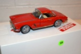 Danbury Mint 1962 Chevy Corvette With Removable Top Die Cast Car With Box