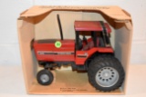 Ertl International 5288 Tractor With Cab And Duals, 1/16th Scale With Box