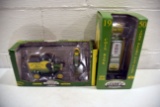 Gearbox John Deere Parts Truck And Pump, 1/24th Scale In Box, Gearbox 1950 John Deere Gas Pump Coin