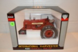 Spec Cast Farmall 450 Tractor, 1/16th Scale With Box