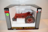 Spec Cast Farmall 300 Gas Tractor, 1/16th Scale With Box