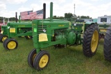 1952 John Deere G Tractor, Electric Start, Narrow