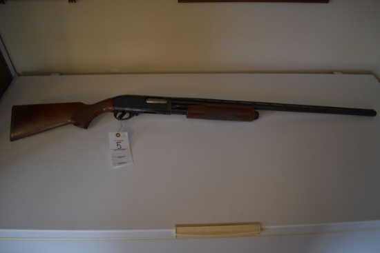 Remington Model 870 12 Gauge Magnum, Modified, 3'' Shells, Pump Action, Ribbed Barrel, Gold Trigger,