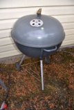 Weber Charcoal Grill, PICK UP ONLY,SEE DATES/TIMES ABOVE IN NOTES, NO SHIPPING AVAILABLE FOR THIS IT