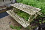 Wooden Picnic Table, PICK UP ONLY,SEE DATES/TIMES ABOVE IN NOTES, NO SHIPPING AVAILABLE FOR THIS ITE