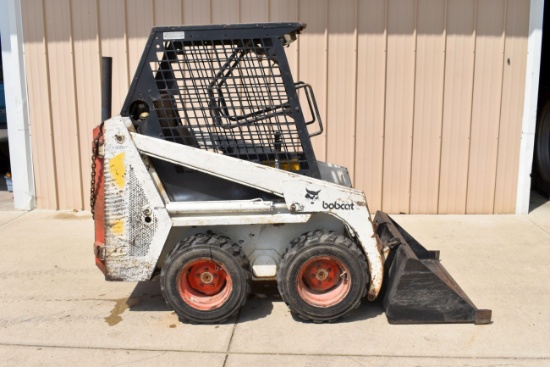 Bobcat 440 Gas Skid Loader, Hand/Foot Controls, ROPS, 43” Bucket, SN:5028M11052, 1832 Hours Showing,