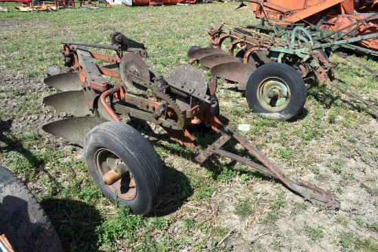 Case 3x14's Plow, Coulters, Pull Type