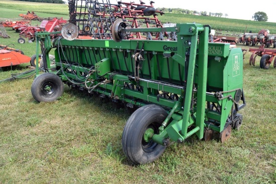 Great Plains Model 3PD15, 15’ Solid Stand Drill, 7'' Spacing, 3pt, Hyd Markers, Grass Seeder, Press