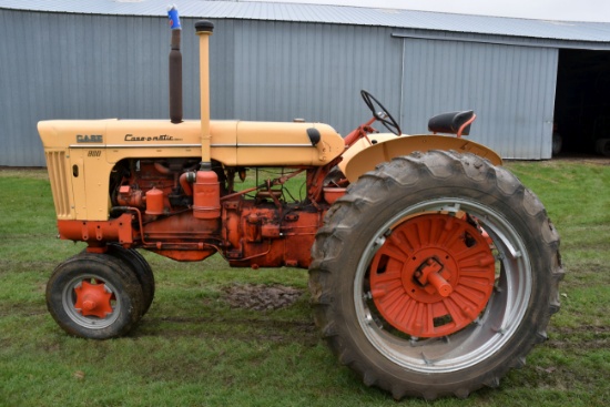 Case 800 Case-O-Matic, N/F, Clamshell Fenders, 15.5x38 Tires, PTO, 2hyd, SN:8122035, Runs Good