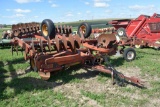 Kewanee 1000 Flat Fold Disc, 18.5’, Hydraulic Fold, Disc Scrapers,