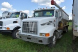 1995 International 9200, With Sudenga 4 Bin Body