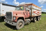 1977 Ford 9000 Grain Truck, 19.5' Crysteel Box Wi