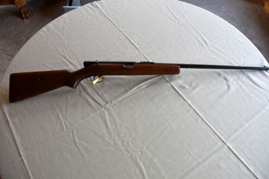 Winchester Model 74, 22 Long Rifle, Semi Automatic, Butt Stock Fed, SN:81834