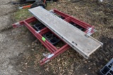 (4) 5' Uprights For Scaffolding With 1 Plank