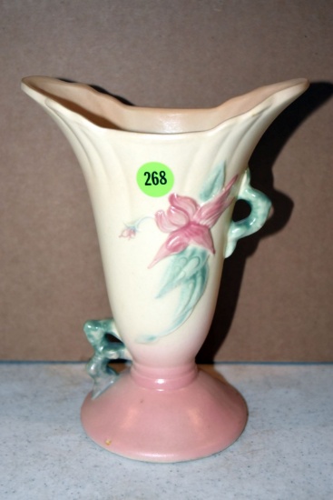 Hull Pottery Woodland Vase W8, 7.5"