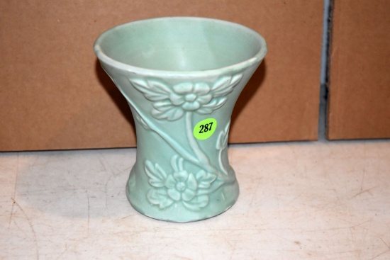 Hull Pottery Crab Apple 5" Vase