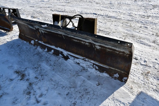 John Deere BL10 Snow Plow, 10', Hydraulic Angle,