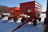 Minnesota 350 Bushel Gravity Flow Wagon With AC 1