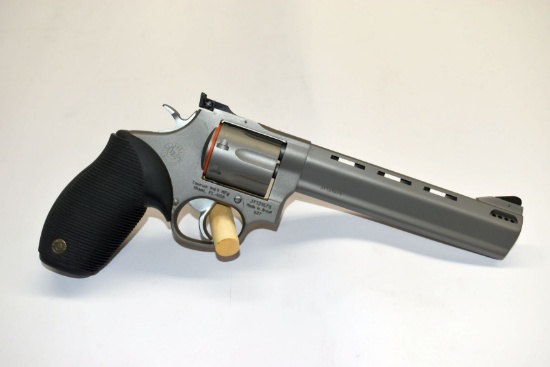 Taurus M627 Tracker, 357 Magnum, 7 Shot Revolver, 6.5'' Barrel, New In Box, SN:JY131676, Stock #9P2