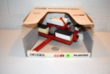 Ertl Case IH 900 Cyclo Air Planter, 1/16th Scale With Box, Box Has Damage