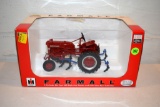 Spec Cast 2011 Summer Farm Toy Show Farmall 560 Cub Tractor With No.144 1 Row Cultivator, 1/16th Sca