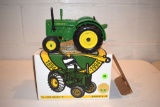 Ertl 100 Year John Deere Company John Deere D Tractor, 1/16th Scale With Box