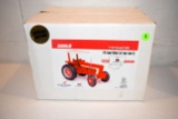 Scale Models 17th Annual National Red Power Roundup Special Edition Farmall 806 Tractor With Canopy,