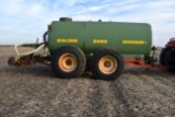 Balzer 6000 Magnum Manure Tank, Top Load, Hydraulic Driven, Tandem Axle, 30.5 x 32 Tires, 5 Row Disc