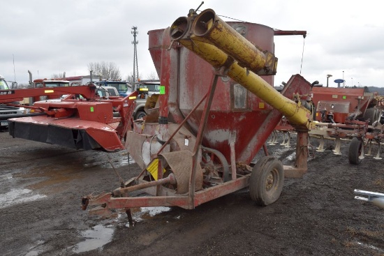 New Holland 352 Mixer Mill, 540PTO, Folding Unloa
