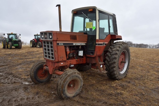 IH 986 2WD Tractor, 18.4x38 Tires, 2 Hydraulics,