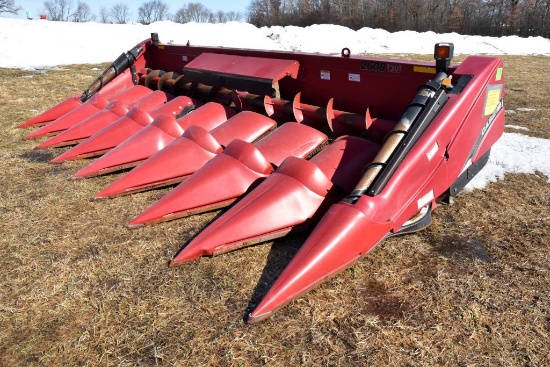 2010 Case IH 2608 Chopping Corn Head, 8 Row 30",