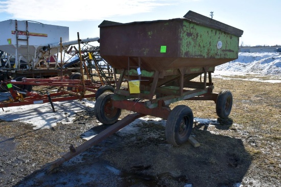 Huskee 200 Bushel Gravity Wagon On 6 Ton Running