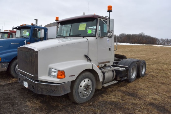 1996 Volvo Day Cab Semi Tractor, M11 Cummins, 10