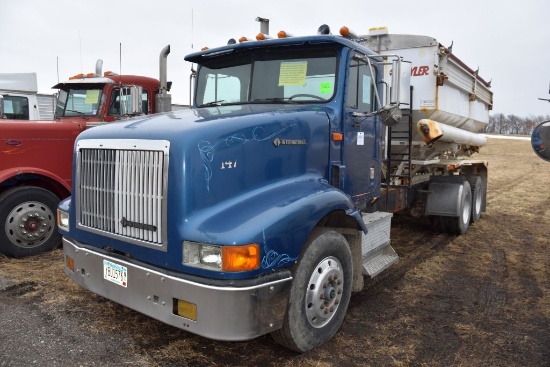 1994 IH 9200 Fertilizer Tender Truck, Tyler MT16