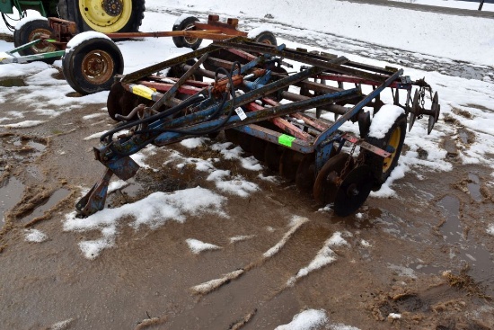 9' Tandem Disc, Hydraulic Lift With Cylinder