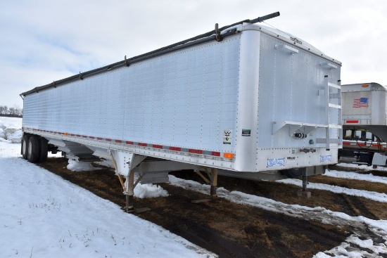 1995 Wilson Pace Setter Hopper Bottom Grain Trail