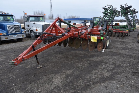 Brillion SC-2 Soil Commander Chisel Plow, 12',