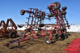 Wil Rich Quad 5 Field Cultivator, 48.5', 16' Main