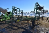 John Deere 1010 Field Cultivator, 24.5', 3 Bar Ha