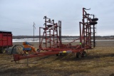 Case IH 4700 Field Cultivator, 42.5', 3 Bar Harro