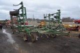 John Deere 1000 Field Cultivator, 26.5'