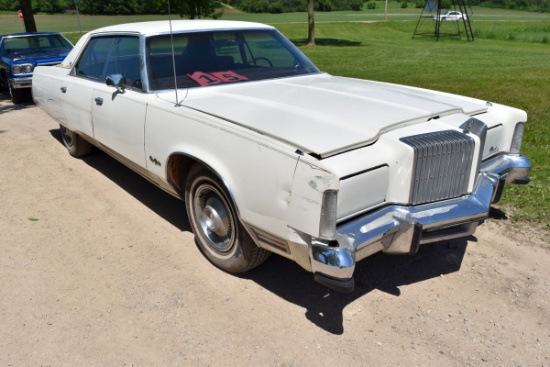 1977 Chrysler New Yorker 4 Door Car, 76,012 Original Miles, 440ci Engine, Auto Transmission, Vinyl T