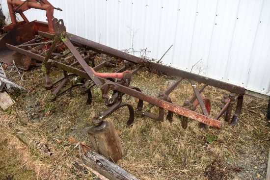 3 Point Digger, 7'
