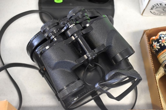 Canon 7x35 Binoculars With Case