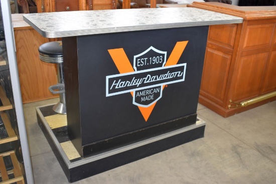 Harley Davidson Dry Bar, 2 Stools That Are Fastened, 58''x44''