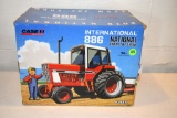 Ertl National Farm Toy Show Toy Farmer International 886 Tractor, 1/16th Scale With Box, Box Has Wea
