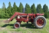 1980 International 686 2WD Diesel Tractor, Schwartz QT1800 Hydraulic Loader, 58'' Manure Tine Bucket